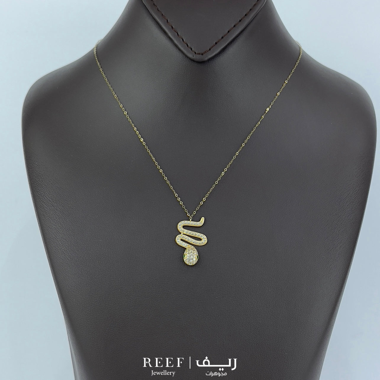 عقد necklace