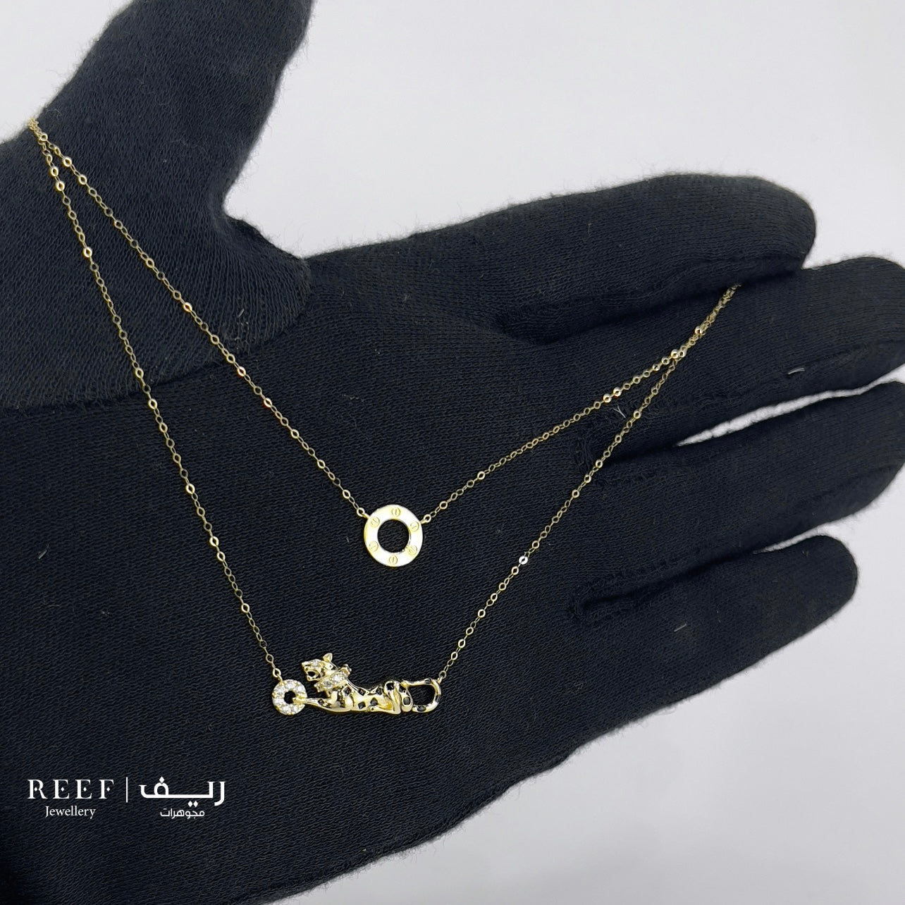 عقد necklace